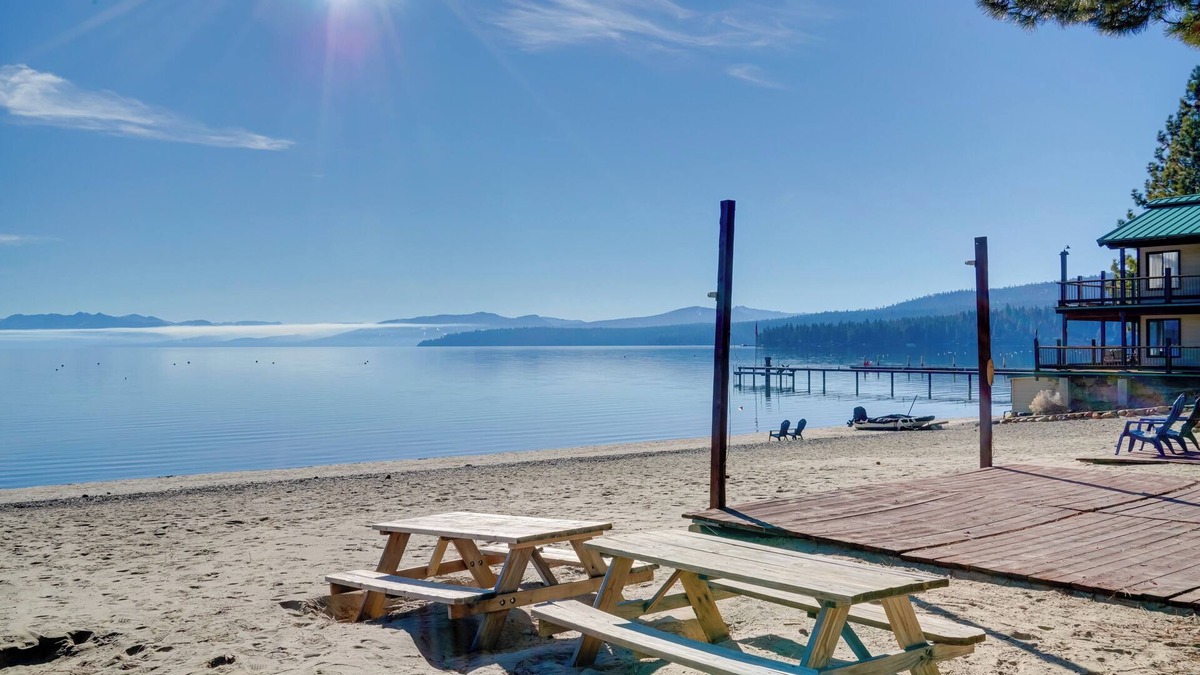Tahoe Vista Cabin | Spa & Beach Access: Resort Condo in Tahoe Vista!