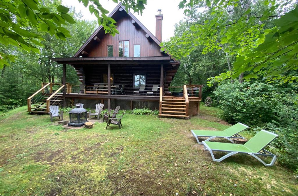 Lac-Saguay House | SPA Chalet Bois Round, Lac Ruisseau et Montagne