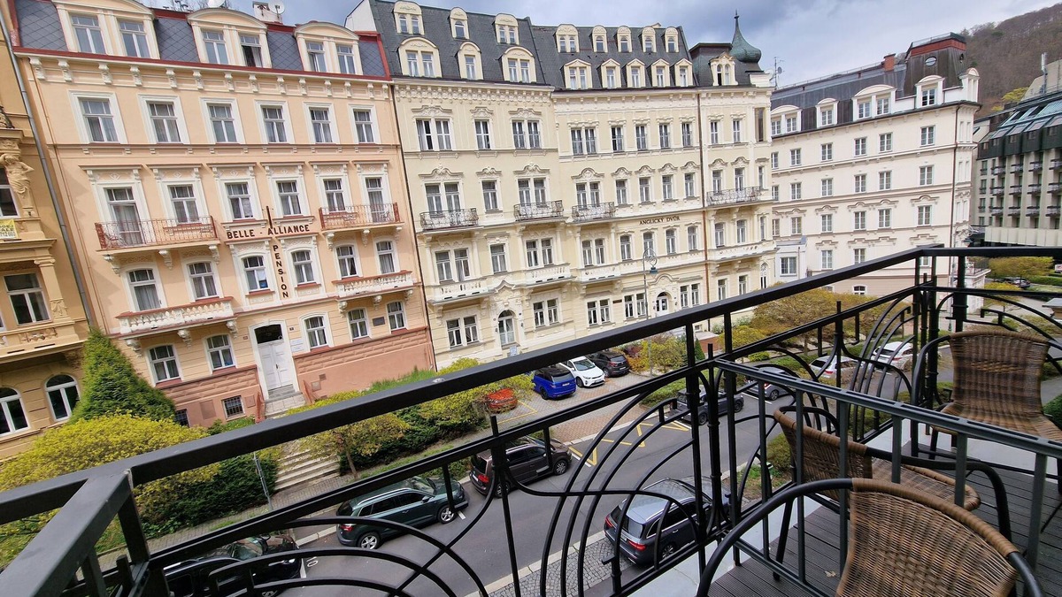 Karlovy Vary Hotel | Spa hotel IRIS