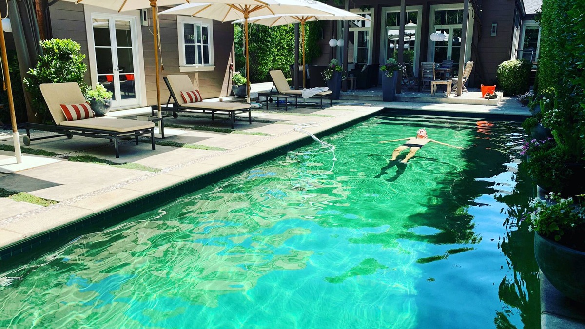 St. Helena House | Spa-Like Paradise Walking Distance To Wineries, Shops, No Final Cleaning Fee
