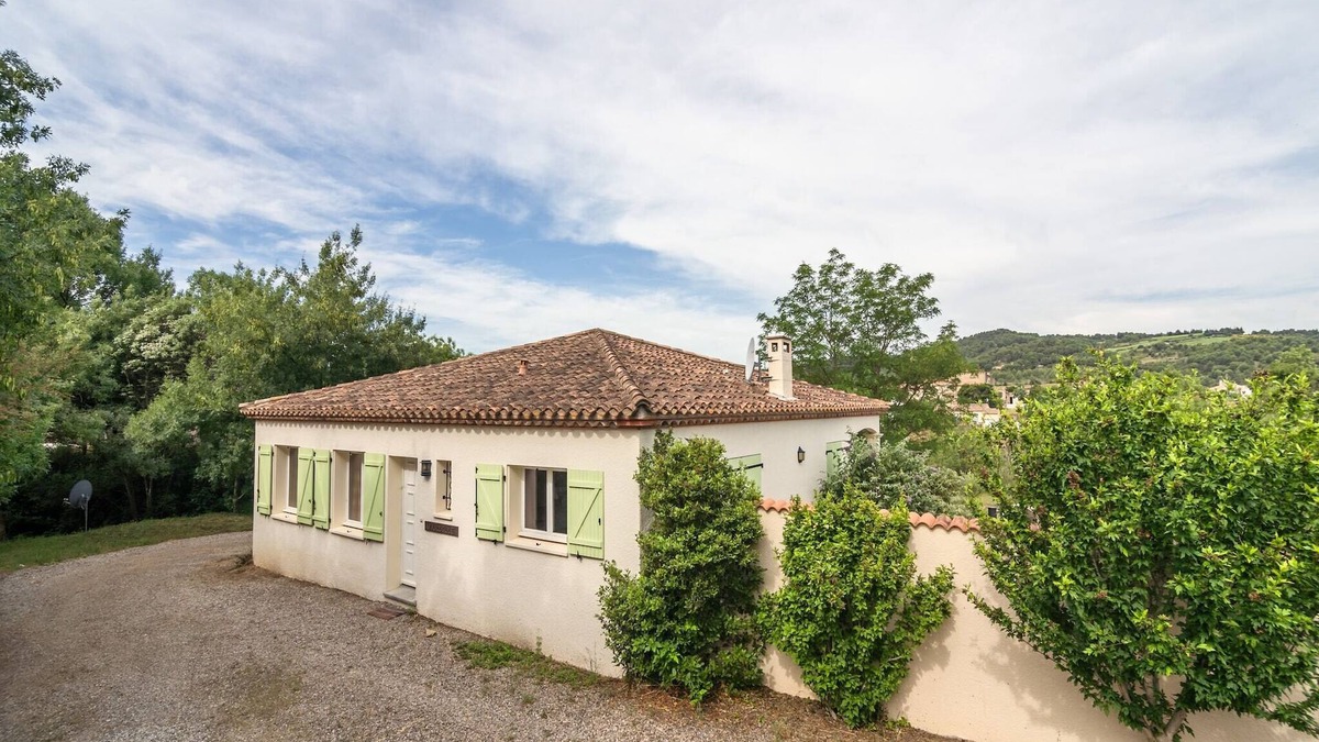 Felines-Minervois Villa | Spa Oasis Near Canal du Midi