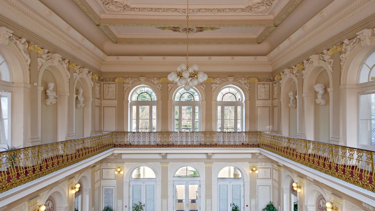 Frantiskovy Lazne Hotel | Spa Resort PAWLIK-AQUAFORUM