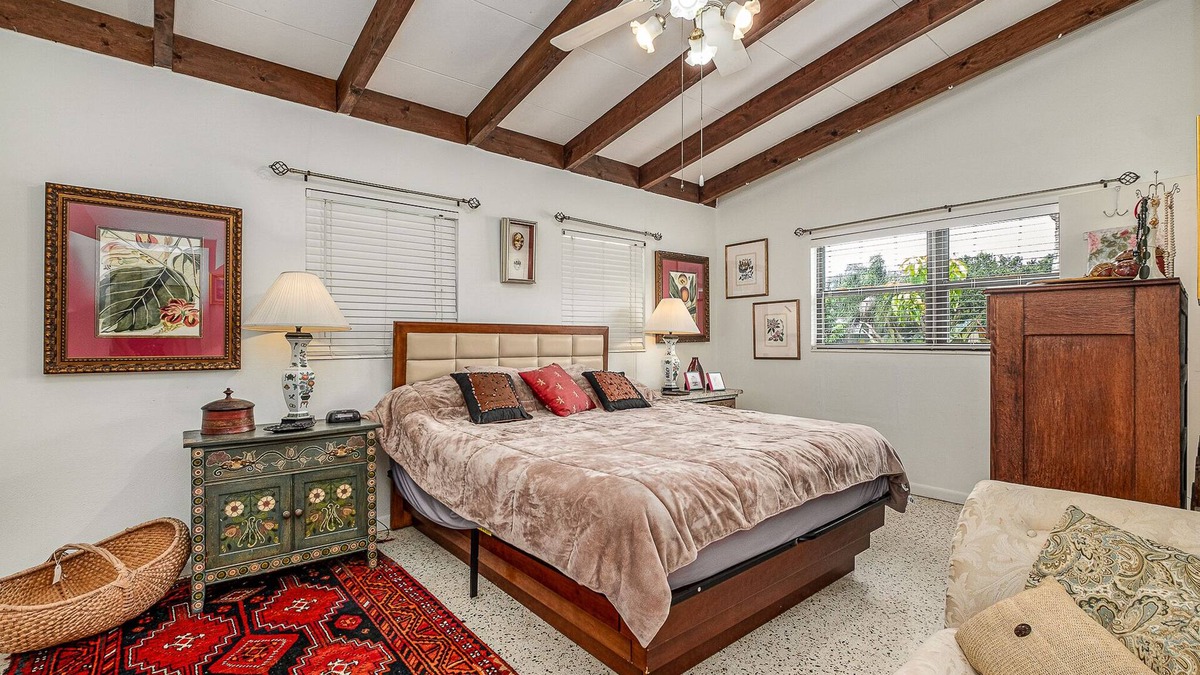 Melbourne House | Space Coast Vacation Home Golf Beach Fishing Disney Pool Convenient Spacious!