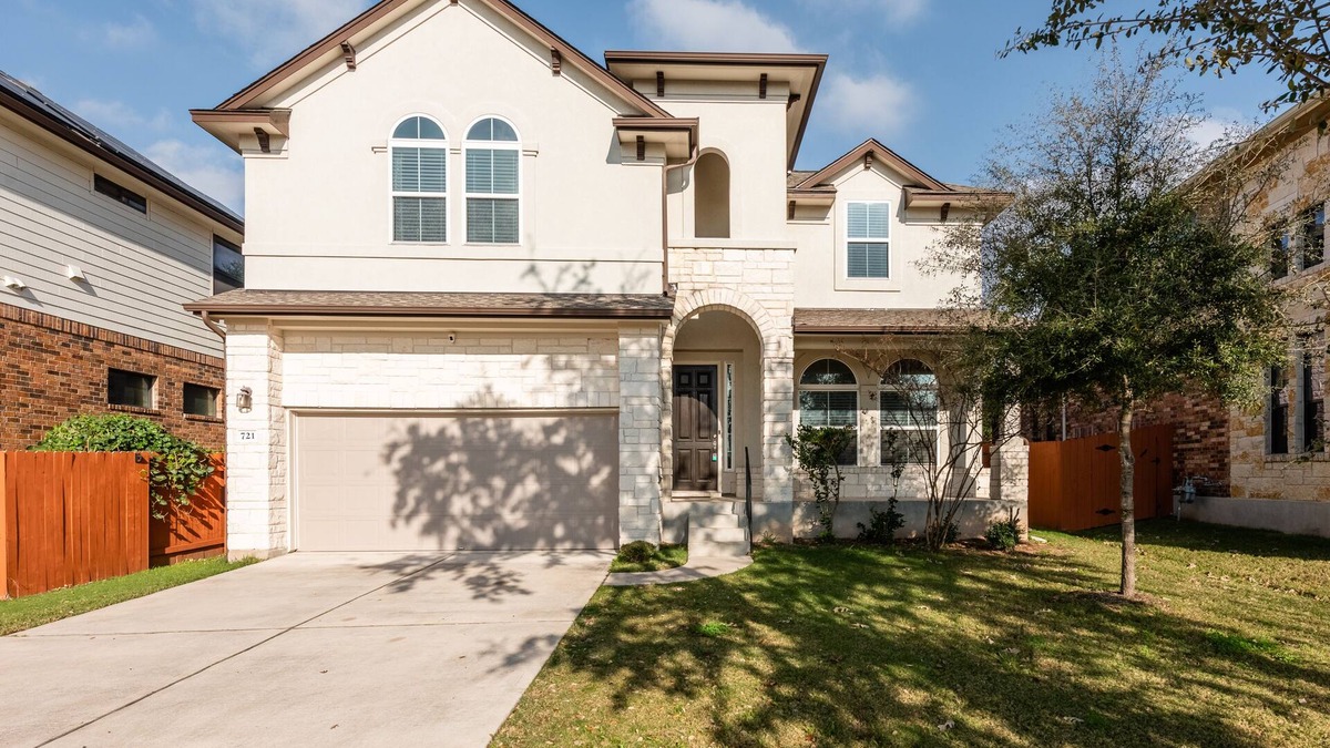 Sendero Springs House | Space For Everyone In Family Friendly Neighborhood