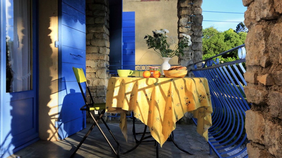 Saint-Martin-de-Castillon House | Spacious house in authentic Luberon