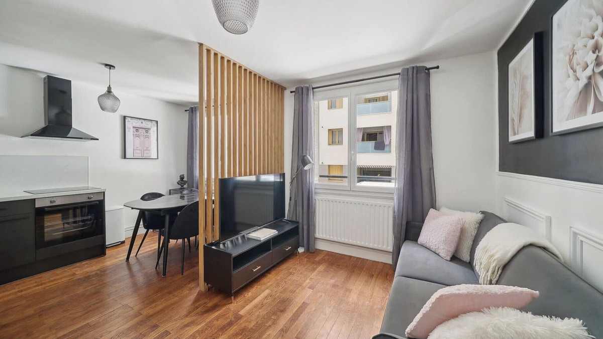 Zola - Pressense Apartment | Spacieux deux chambres Charpennes Villeurbanne
