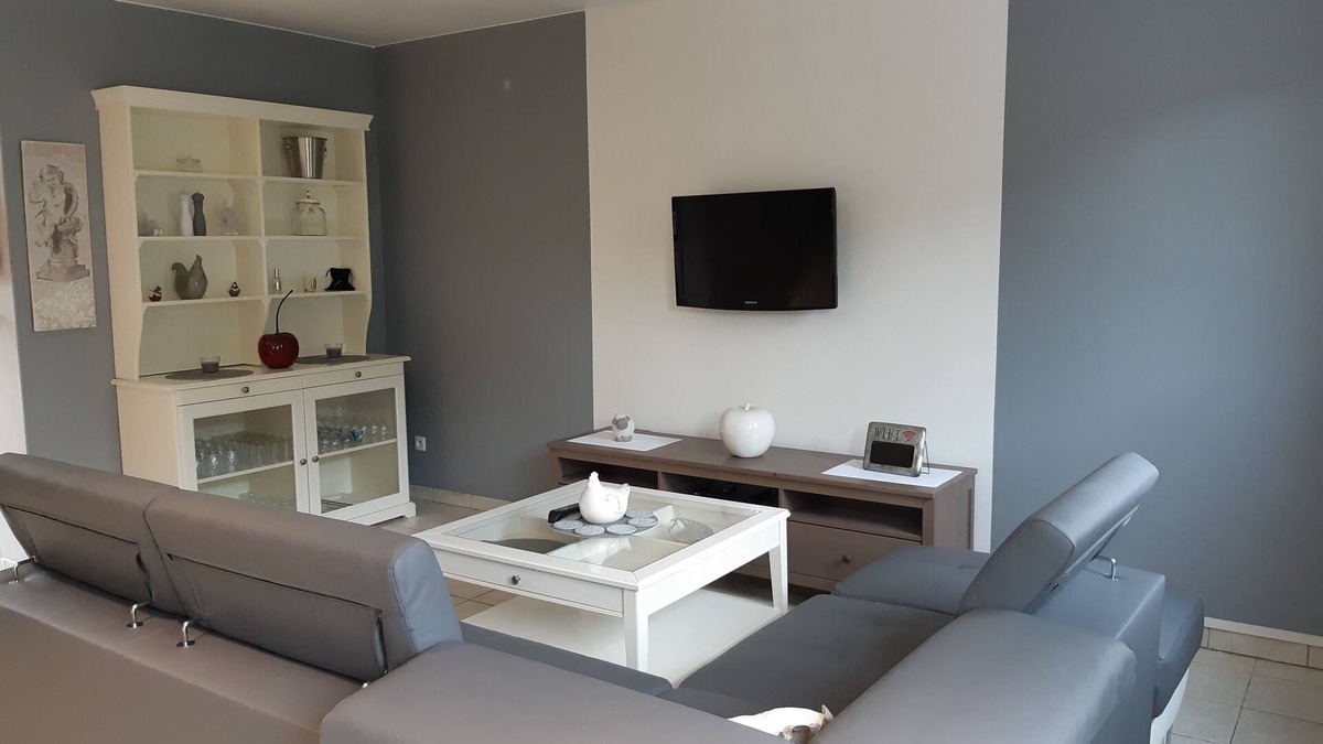 La Riviere-Saint-Sauveur House | Spacious House in Honfleur: 3 Bedrooms, Garden, Jacuzzi and Private Parking