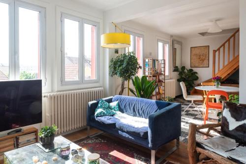 Montreuil Apartment | Spacious 130 m flat with garden