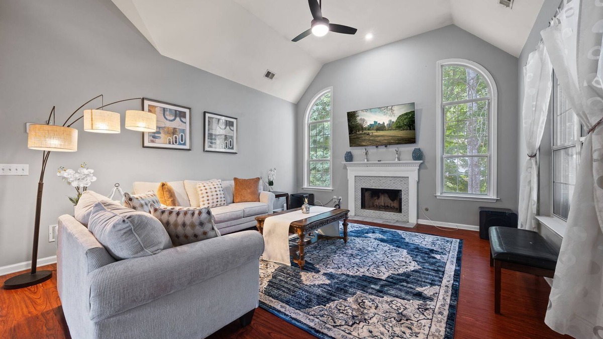 Alpharetta House | Spacious 1BR with Community Pool Alpharetta Home