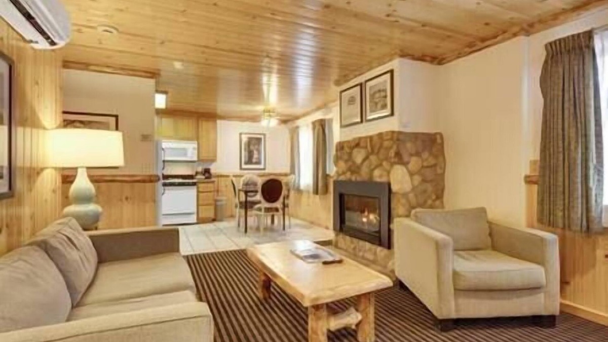 Tahoe Meadows Apartment | Spacious 2 Bedroom 2 Bathroom Townhouse in South Lake Tahoe