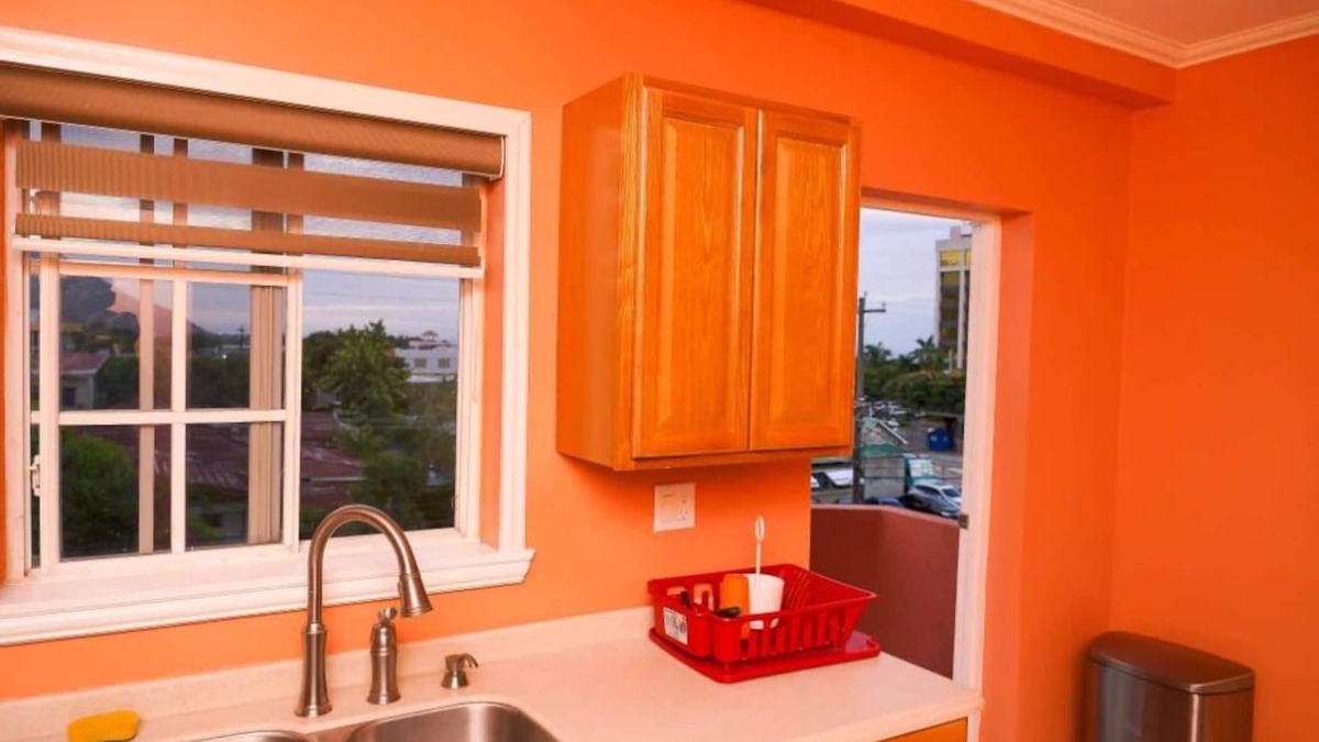 Eden Gardens Apartment | Spacious 2 Bedroom Kensington Cresent New Kgn