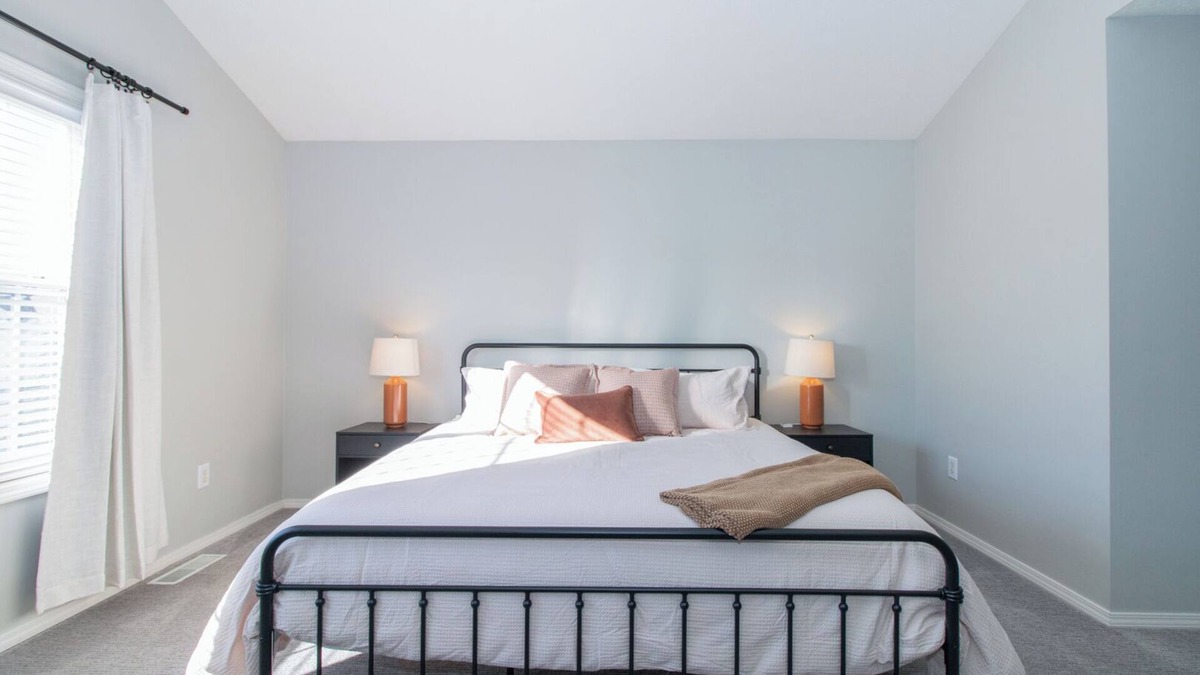 Bloomington House | Spacious 2-bedroom townhome in welcoming Bloomington loaded with amenities!