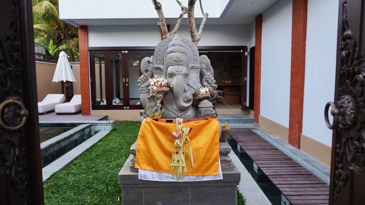 Saba Villa | Spacious 2-bedroom villa in delightful Saba, Gianyar with WiFi, AC, Rooftop
