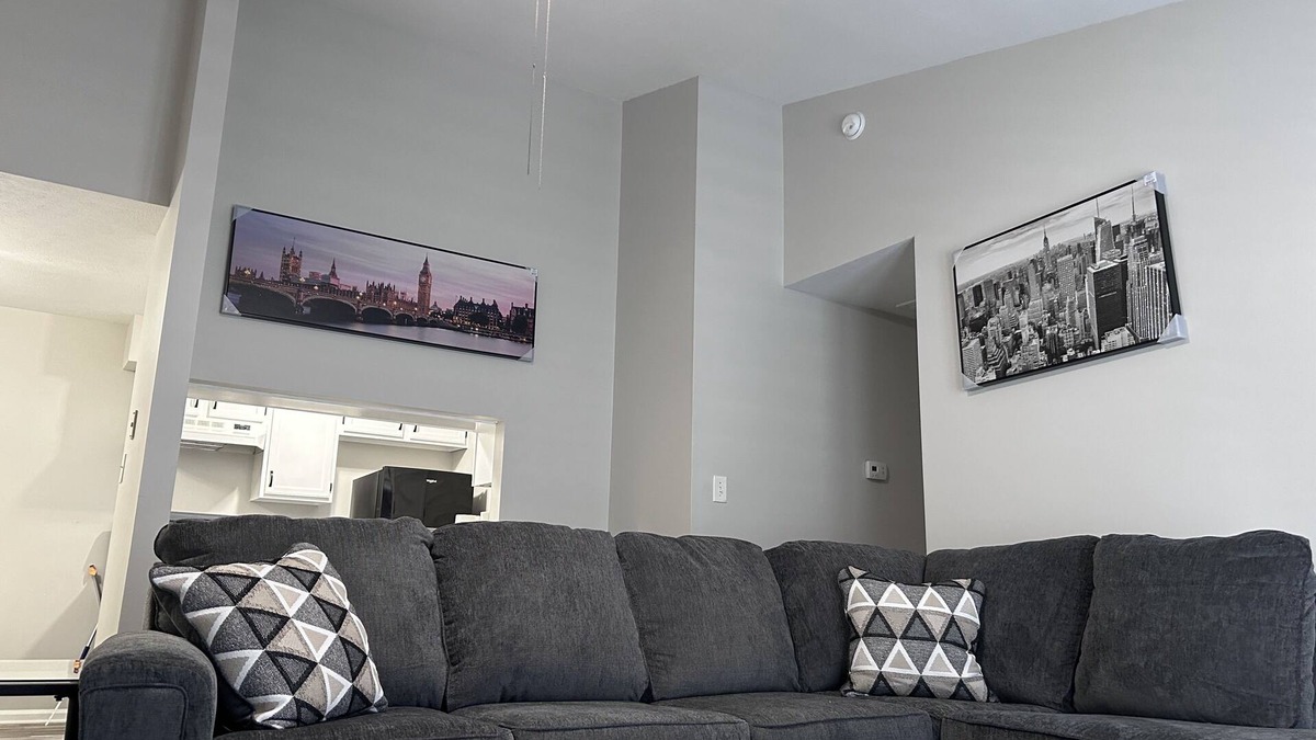 Henrico Condo | Spacious 2 bedroom with balcony