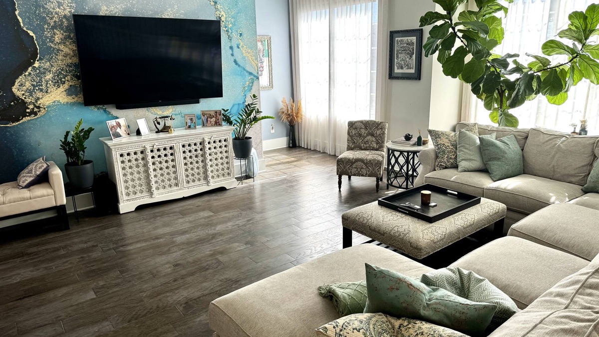 Castleberry Hill House | Spacious 2 BR Urban Oasis at Castleberry Station in downtown Atlanta