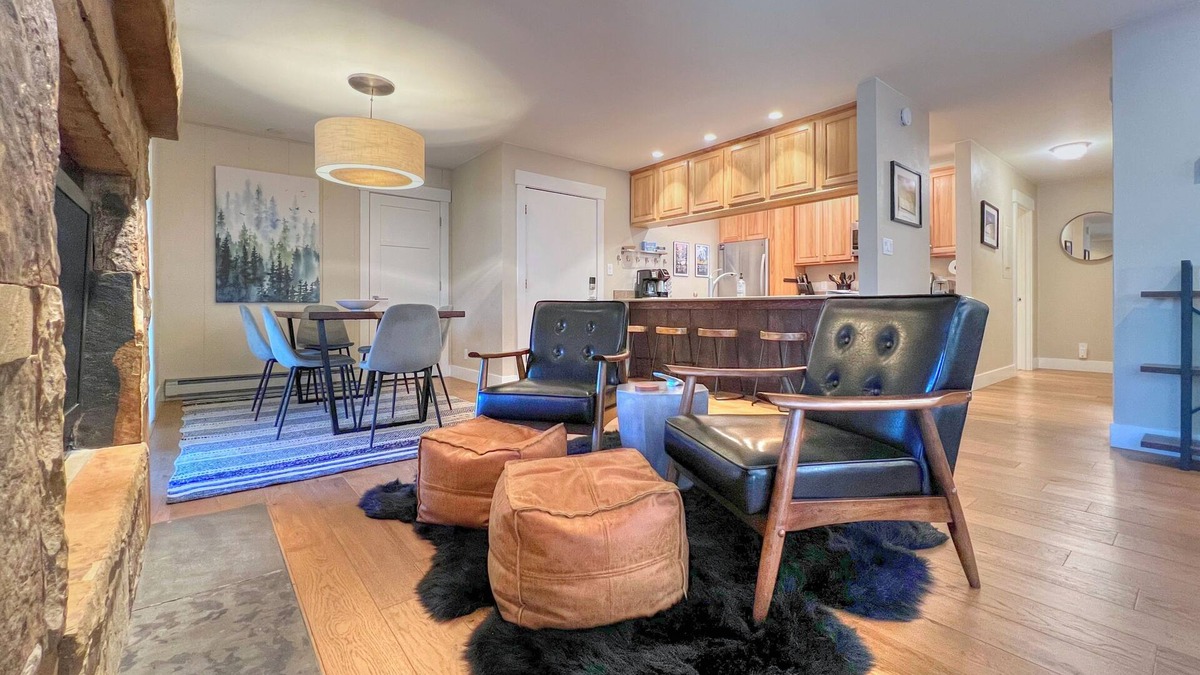 Crested Mountain Village Apartment | Spacious 2 Bdrm, Short walk to lifts! Perfect for a Family!