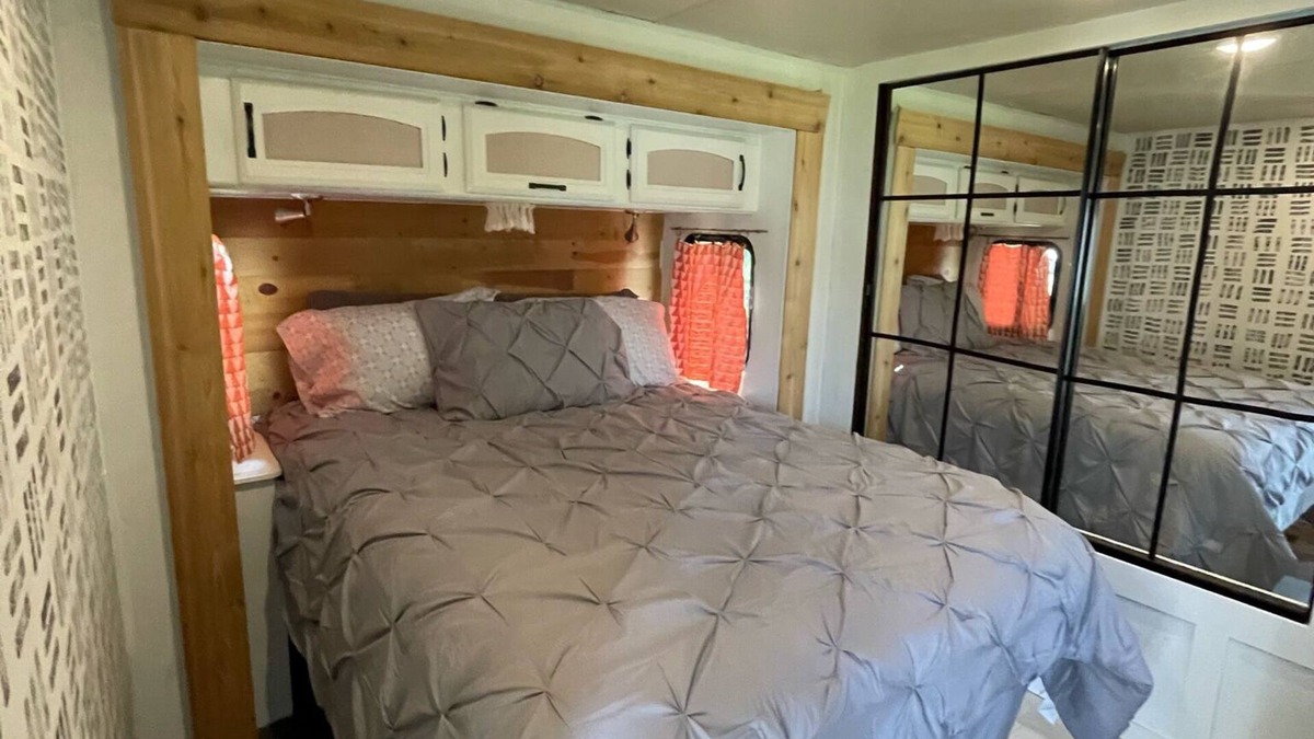 Lexington House | Spacious 2BD 2BA Cozy Family Camper, Wildwood Experience @ KHP