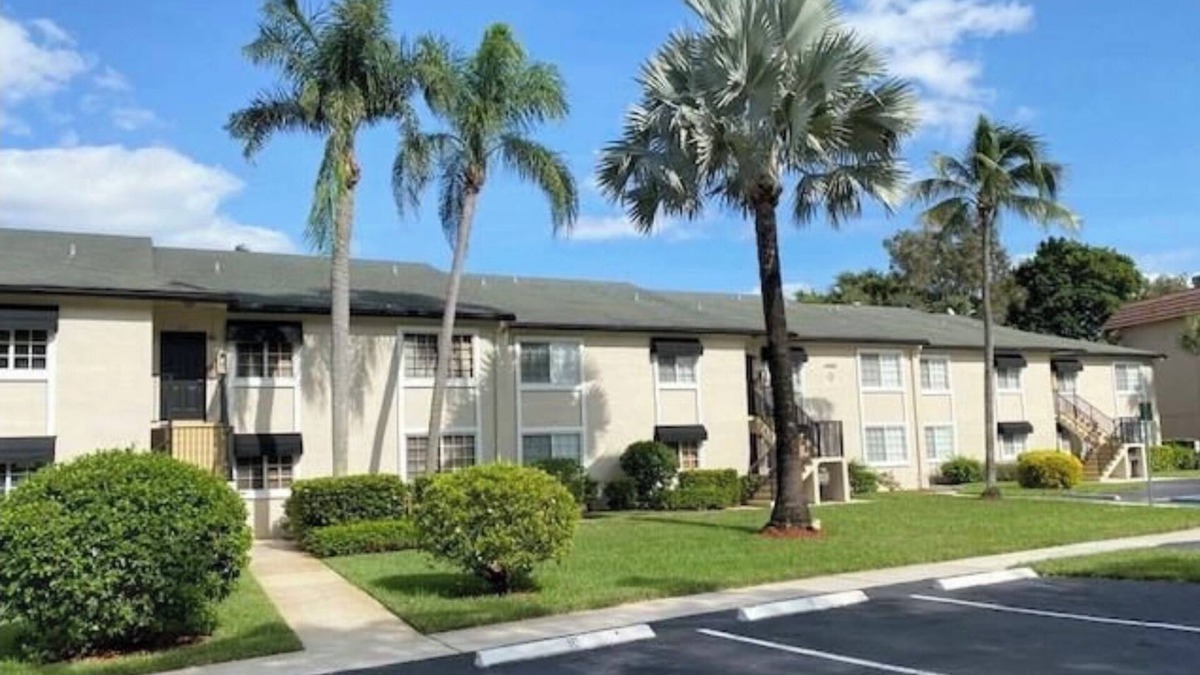 Pompano Beach Condo | Spacious 2bed Condo in Deerfield Beach