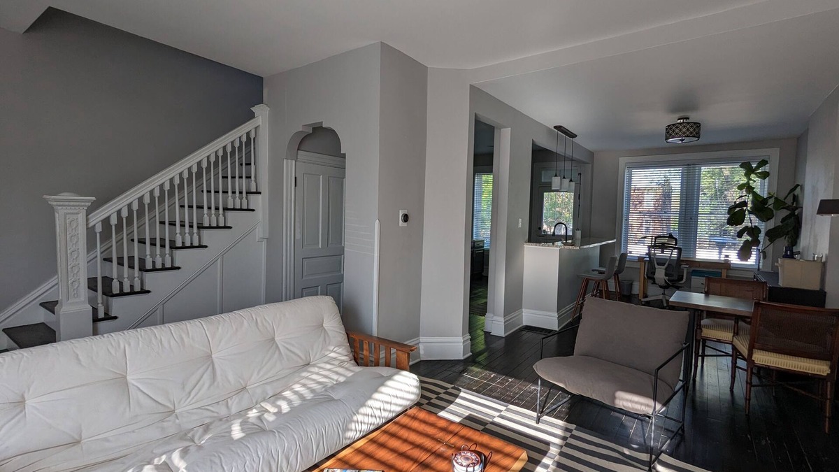 Tower Grove East House | Spacious 2Bed House- Monthly Traveler's Welcome!