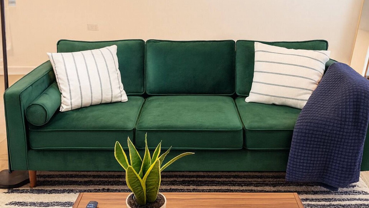 Tri-Taylor Apartment | Spacious 2BR - 10 mins from Downtown