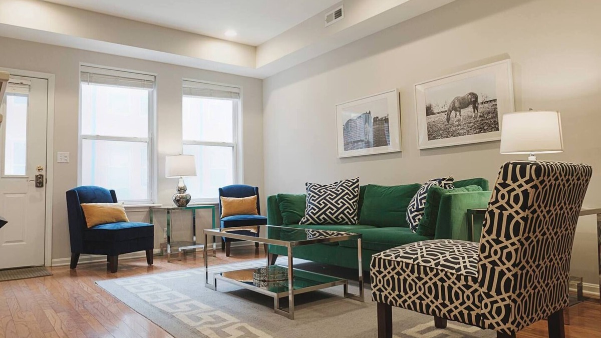 Cherokee Triangle House | Spacious 2BR/2.5BA Highlands Townhouse ~ SLEEP 6