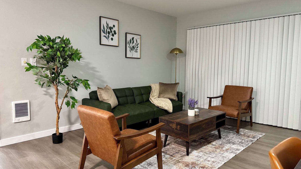 North College Park Apartment | Spacious 2BR Apartment w/queen bed, Fireplace & Patio. Near Downtown.