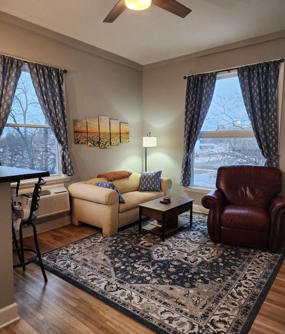 Downtown Apartment | Spacious 2BR Apt Downtown, 2 Blocks from State Capitol