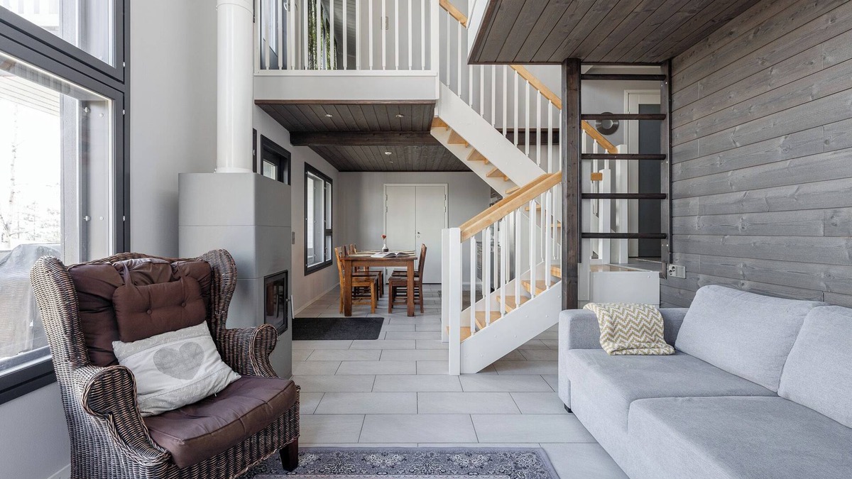 Muurame House | Spacious 2BR Cabin at Riihivuori Peak