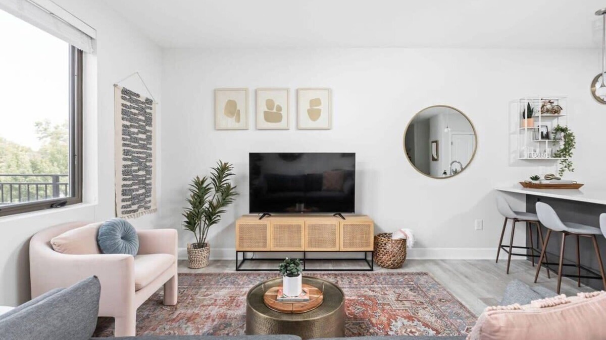 Meridian-Kessler Apartment | Spacious 2BR in Meridian Kessler by CozySuites