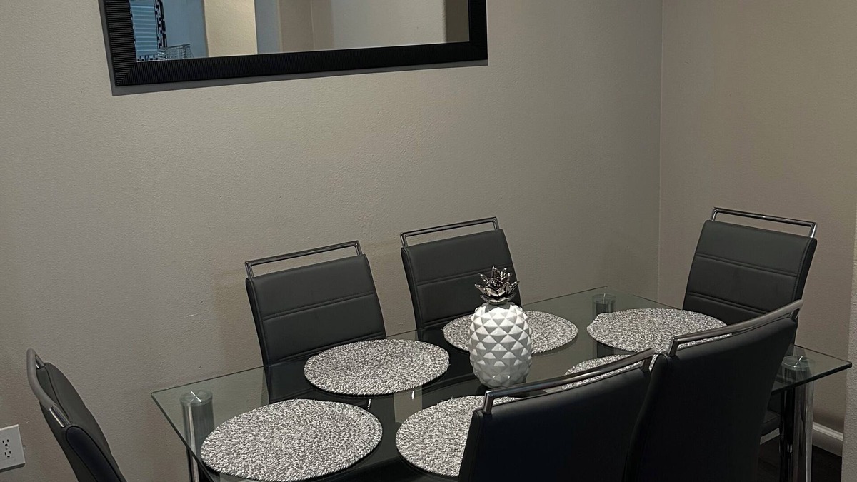Atascocita Apartment | Spacious 2BR Near Lake Houston, Wi-Fi + Free Parking