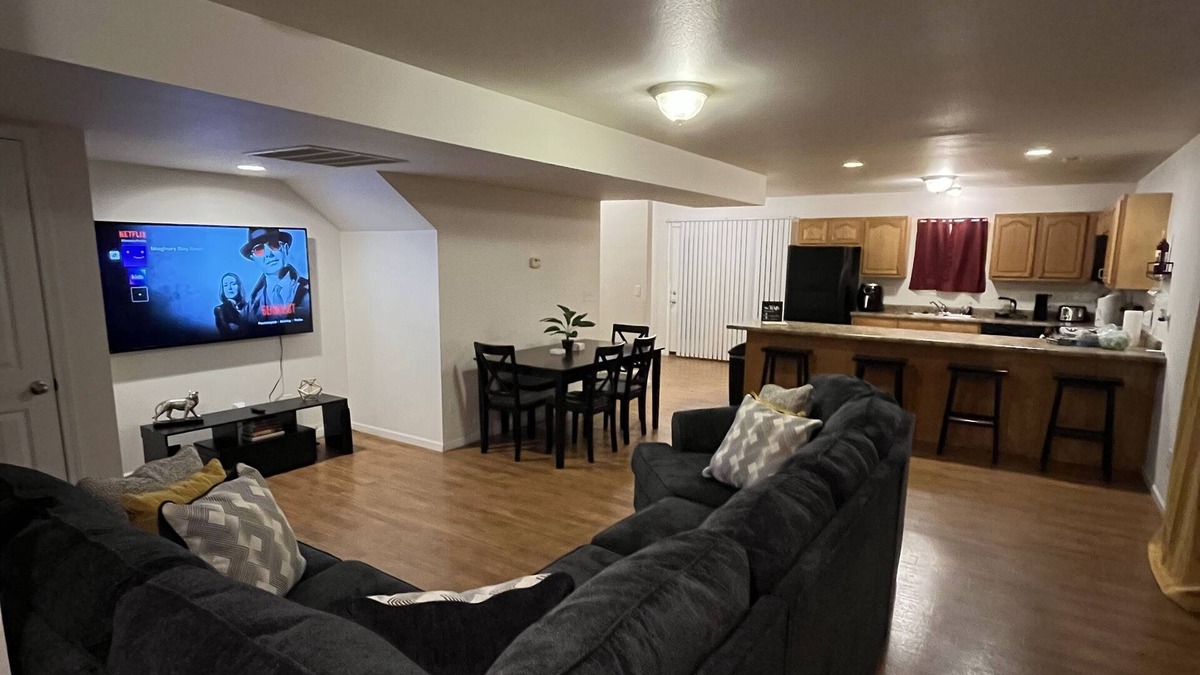 St. Robert House | Spacious 3 BD, 2.5 BA home. Comfy and close to Fort Leonardwood