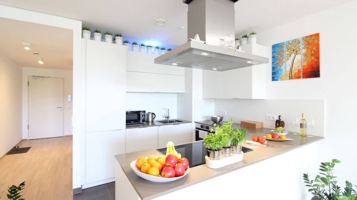 Gallus Apartment | Spacious 3-bedroom apartment with WiFi, AC in enjoyable Frankfurt am Main