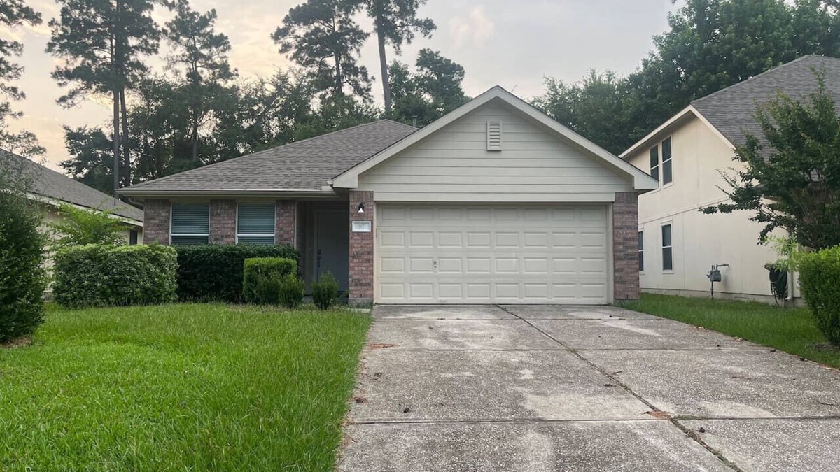 College Park House | Spacious 3 Bed/2Bath House in Conroe