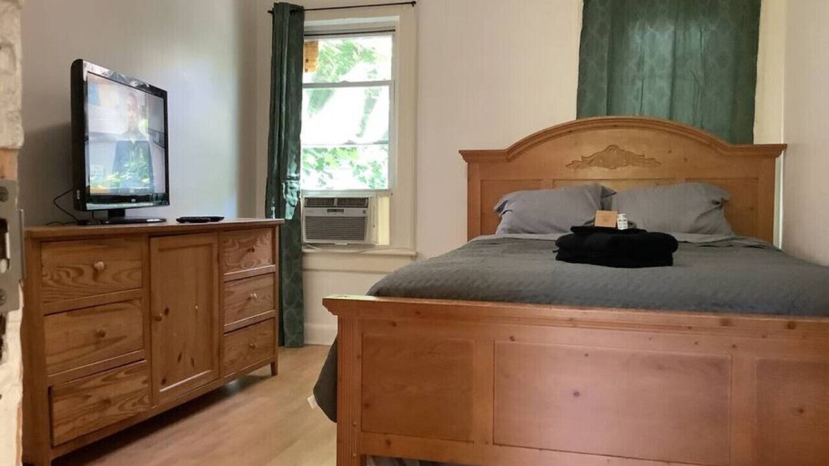 Johnson City Apartment | Spacious 3 bed by Wilson/Lourdes Hospitals-Vestal