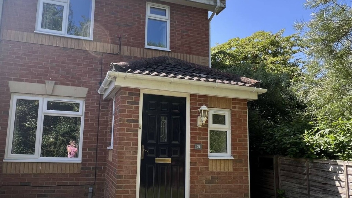 Eastleigh House | Spacious 3 Bed House in beautiful area of Hampshire