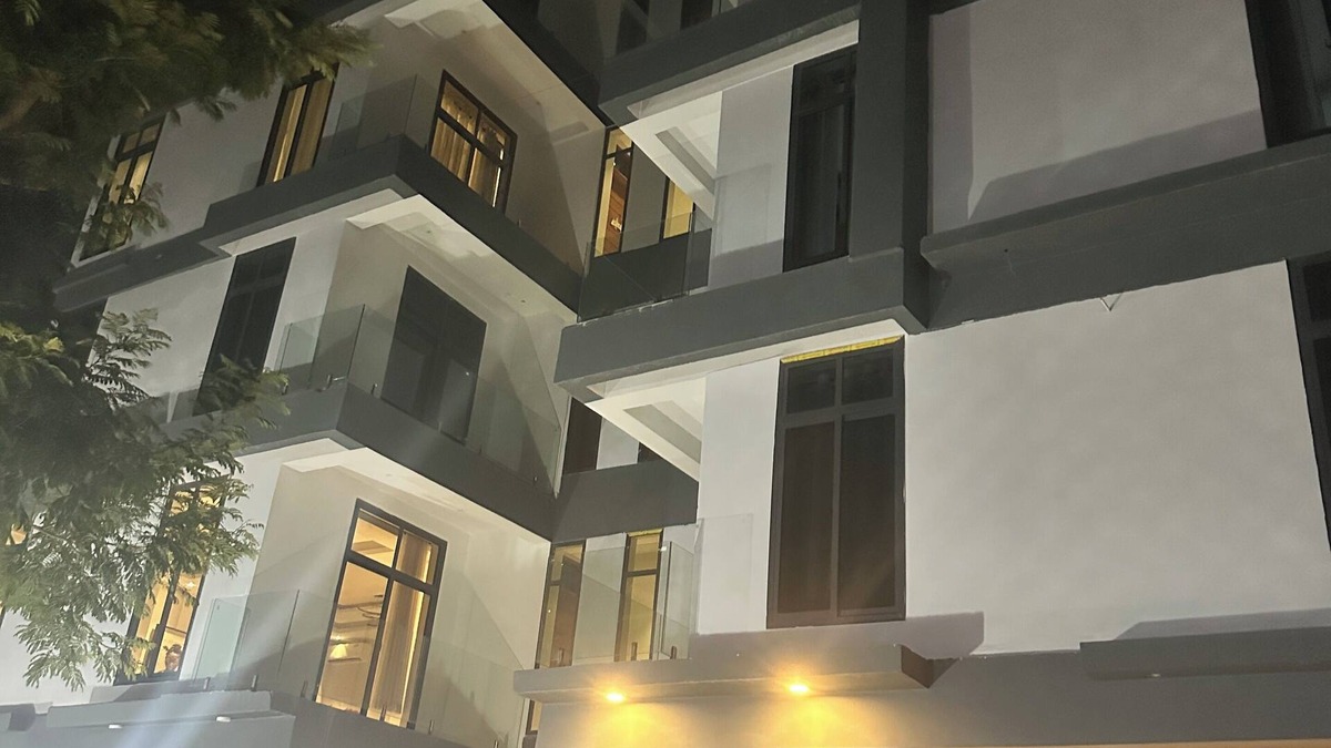 Mikocheni Apartment | Spacious 3-bedroom apartment with AC, WiFi in beautiful Dar es Salaam