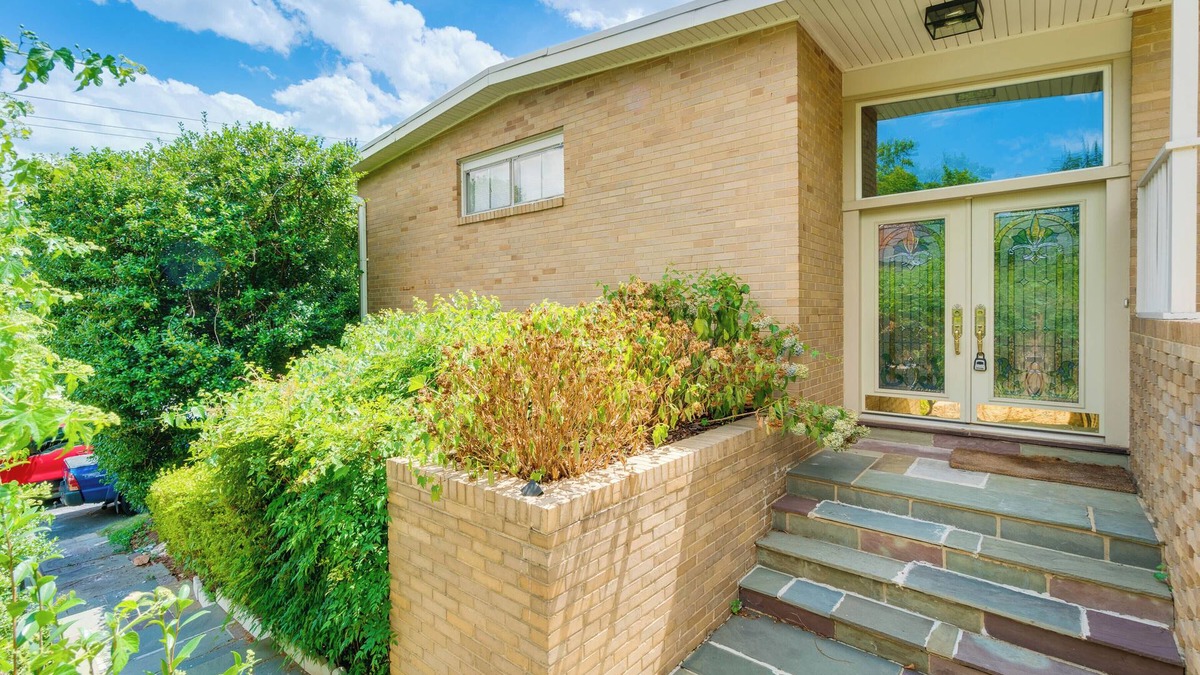 Silver Spring House | Spacious 3-bedroom Main Level -Less than half mile from Downtown Silver Spring