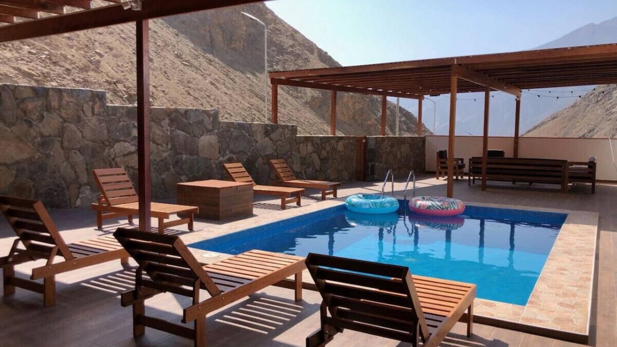 Calango House | Spacious 3-bedroom and 2 bathroom home with private pool and patio and free Wi-Fi
