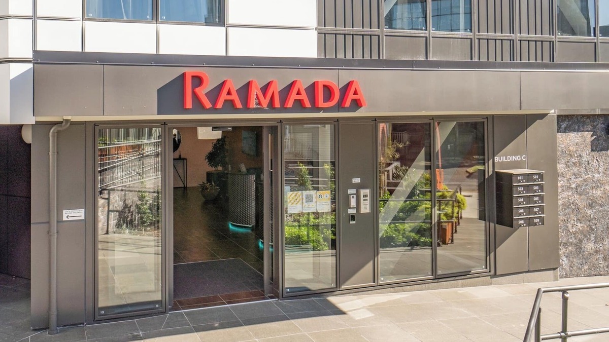 Epsom Apartment | Spacious 3-Bedroom Apartment in Epsom – Next to Westfield Newmarket
