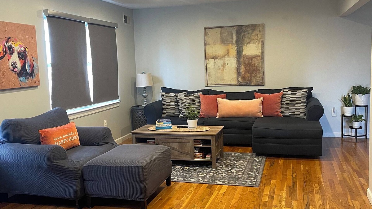 Vauxhall House | Spacious 3 Bedroom Apt Rental Near EWR Airport & NYC