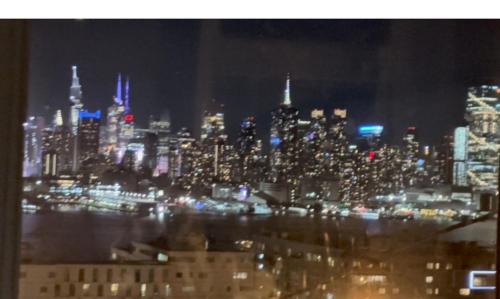 Weehawken Apartment | Spacious 3-bedroom Apartment Stunning Views NYC