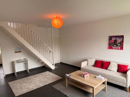 Saint-Jean and Charmilles Apartment | Spacious 3 bedroom duplex, Netflix, remote work