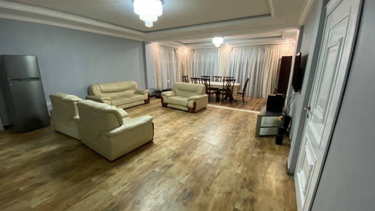 Bole House | Spacious 3-bedroom apartment in peaceful Addis Ababa suburb!