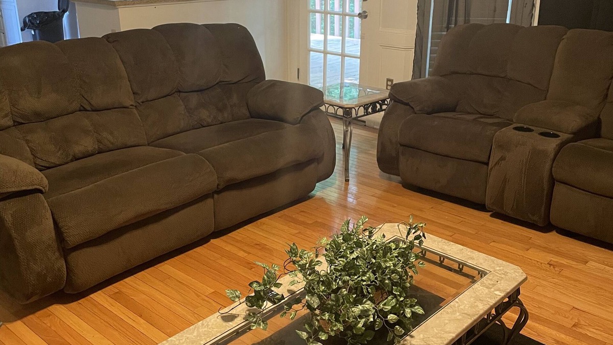 Duluth House | Spacious 3 bedroom home 1 office 2.5 baths patio