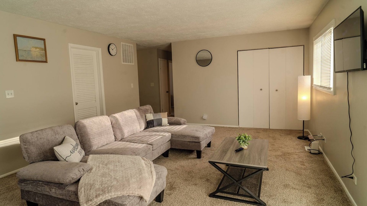 Lombard House | Spacious 3-Bedroom Home with Game Lounge & Relaxing Backyard Near Glenbard East