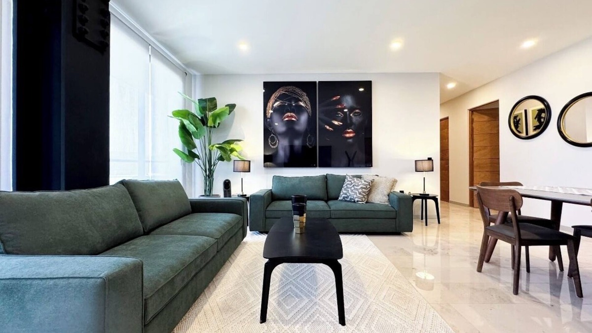 Juriquilla Apartment | Spacious 3-bedroom apartment with WiFi, fitness room in charming Juriquilla