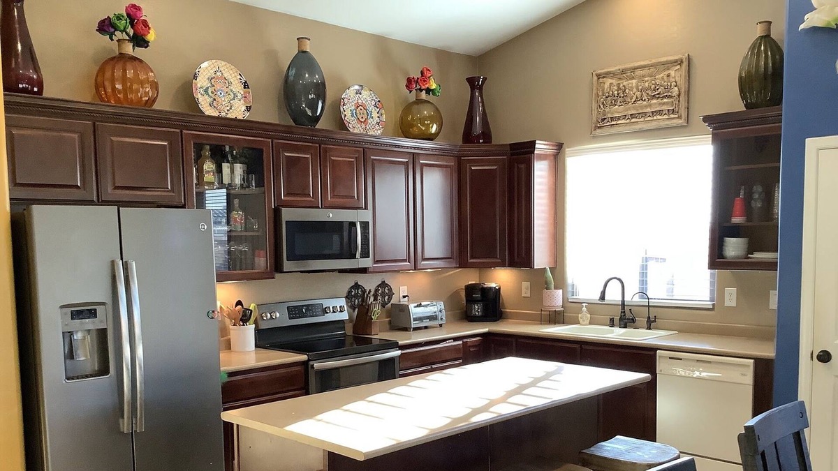 Laveen Village House | Spacious 3 bedroom near freeway & hiking trails