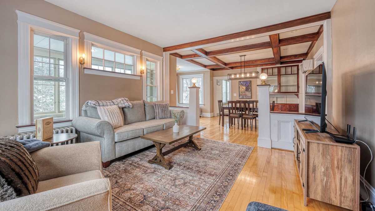 Worcester Apartment | Spacious 3-Bedroom Rustic Apartment Near UMass Memorial & Downtown
