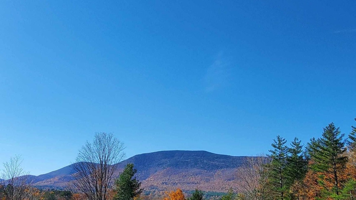 Manchester Center House | Spacious 3 level Townhome on Private Property ~ Walk in Town ~ Deck & Views