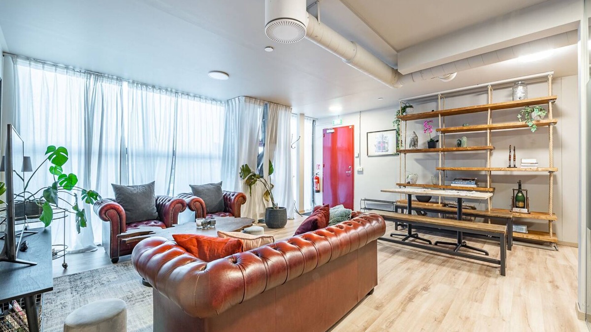 Reykjavik Apartment | Spacious 3bdr oceanside city centre - FREE PARKING